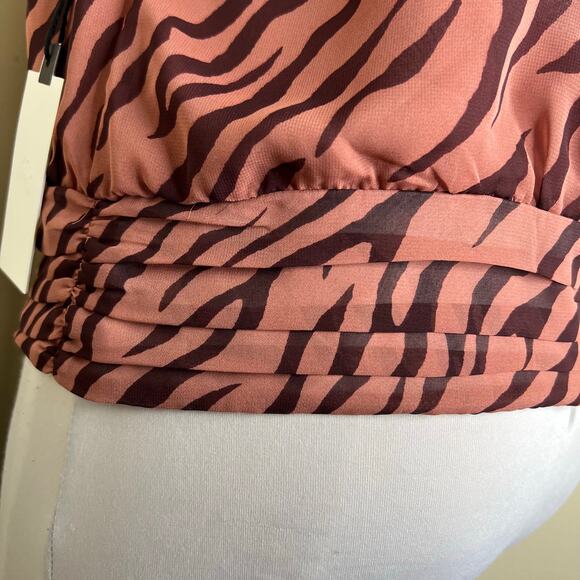 ASTR The Label Cross Back Tank Top XL Zebra Animal Print Pleated Pink Brown NEW - Picture 8 of 12
